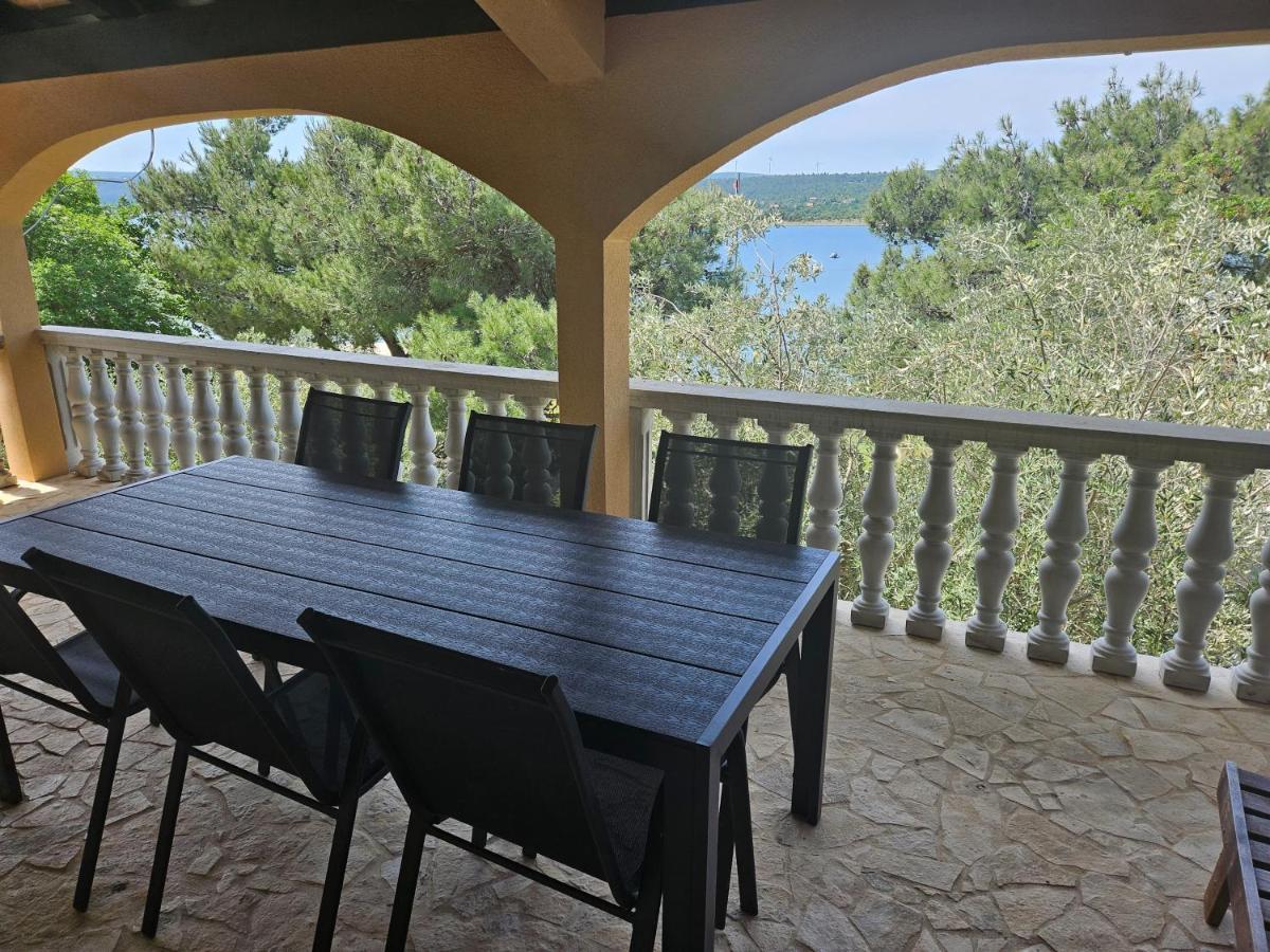 Villa Punta Blava - Beach Front, Ideal For Family Vacation With Kids, Large Terraces With Sea View, Internet, Netflix, No Pets Allowed 오브로박 외부 사진