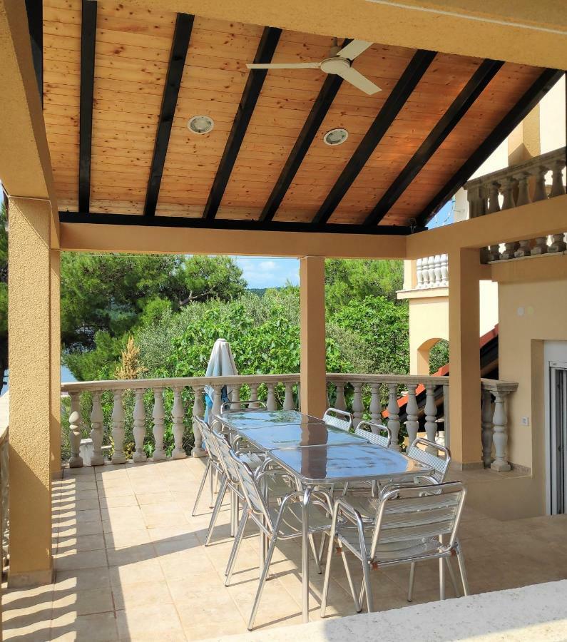 Villa Punta Blava - Beach Front, Ideal For Family Vacation With Kids, Large Terraces With Sea View, Internet, Netflix, No Pets Allowed 오브로박 외부 사진