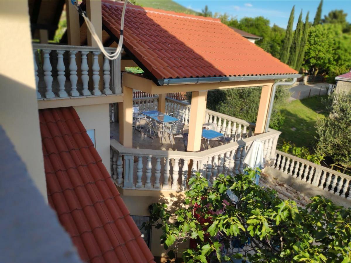 Villa Punta Blava - Beach Front, Ideal For Family Vacation With Kids, Large Terraces With Sea View, Internet, Netflix, No Pets Allowed 오브로박 외부 사진