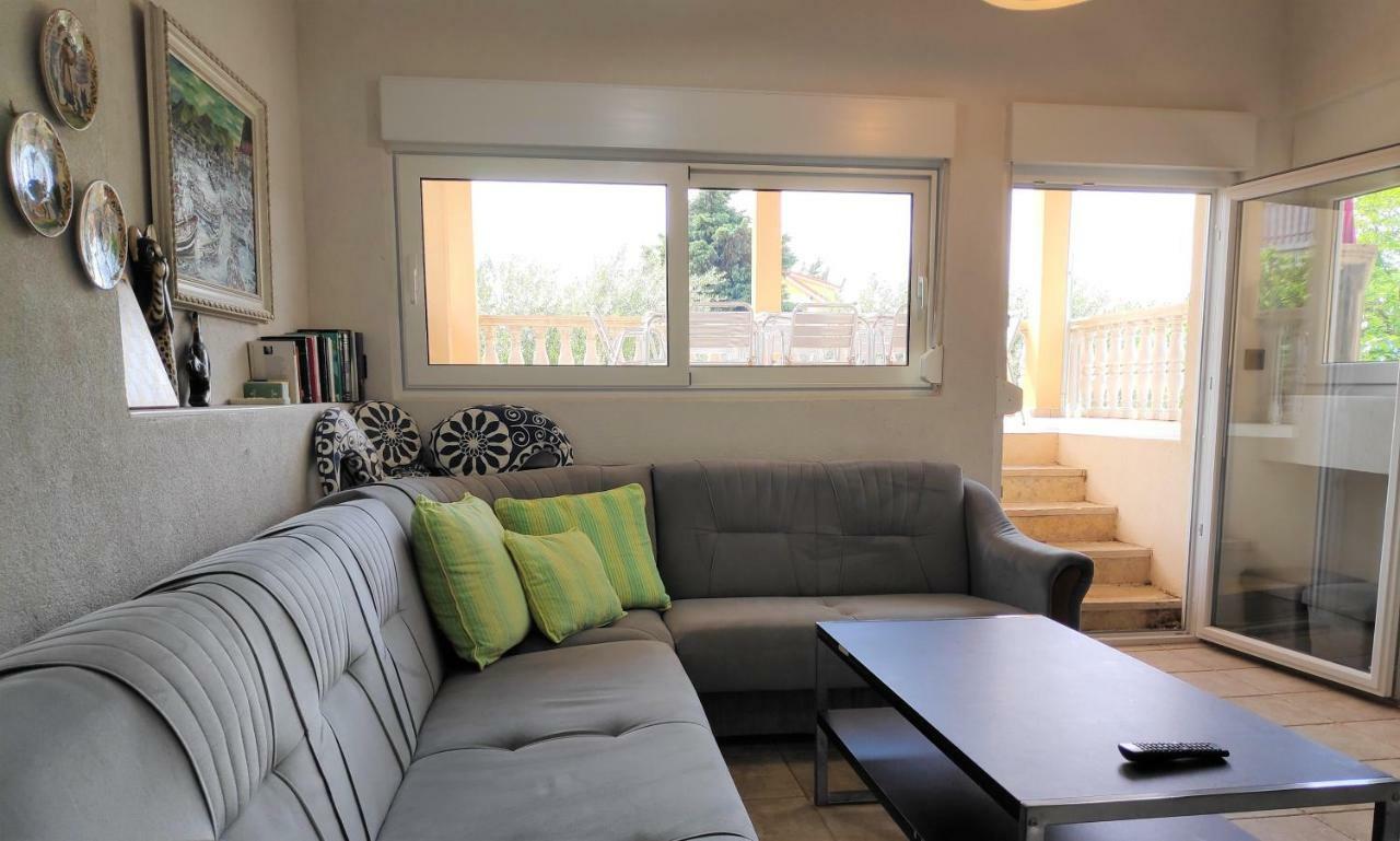 Villa Punta Blava - Beach Front, Ideal For Family Vacation With Kids, Large Terraces With Sea View, Internet, Netflix, No Pets Allowed 오브로박 외부 사진