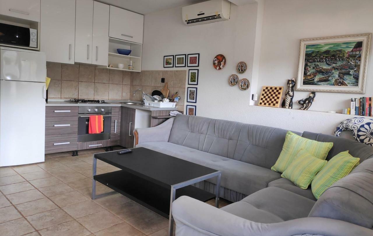 Villa Punta Blava - Beach Front, Ideal For Family Vacation With Kids, Large Terraces With Sea View, Internet, Netflix, No Pets Allowed 오브로박 외부 사진
