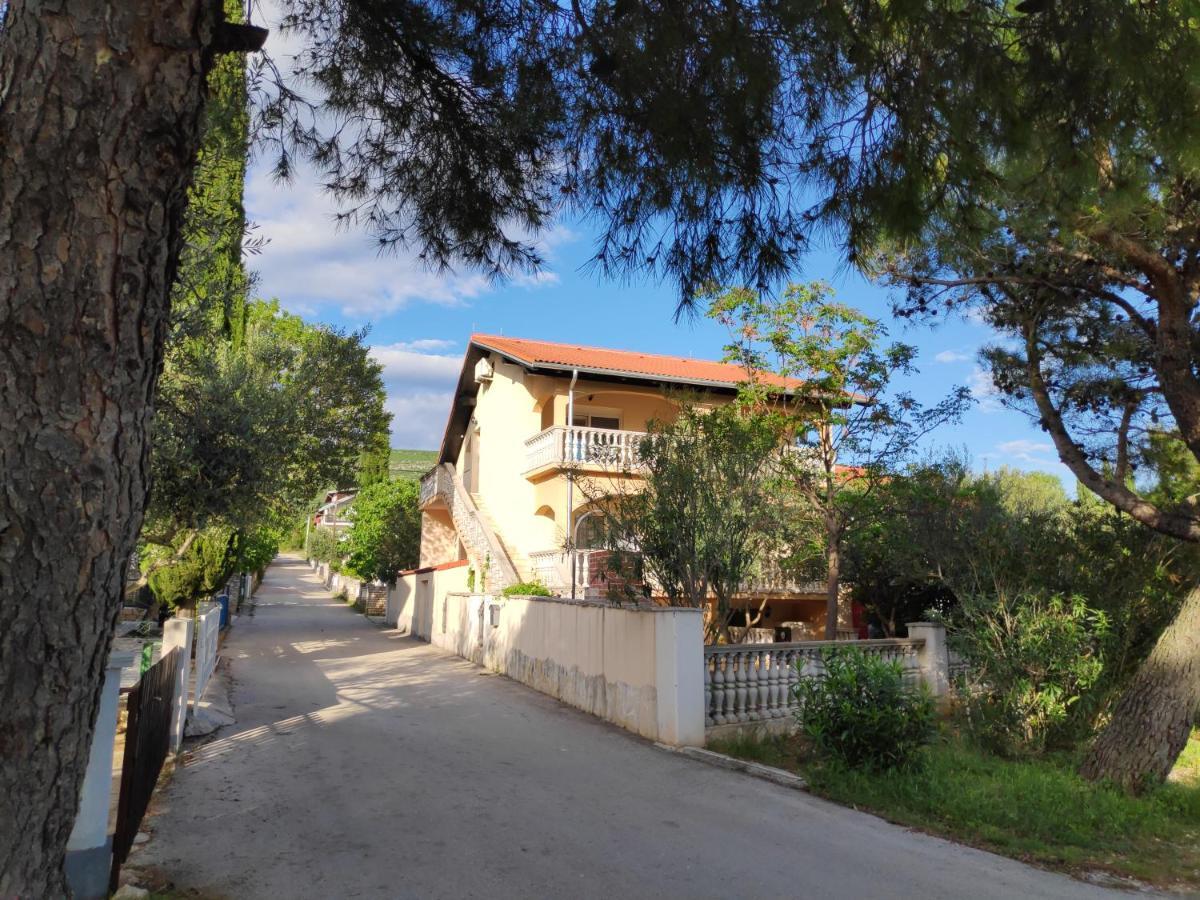 Villa Punta Blava - Beach Front, Ideal For Family Vacation With Kids, Large Terraces With Sea View, Internet, Netflix, No Pets Allowed 오브로박 외부 사진
